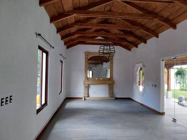 #2175 - Casa para Venta en La Antigua Guatemala - Sacatepéquez - 3